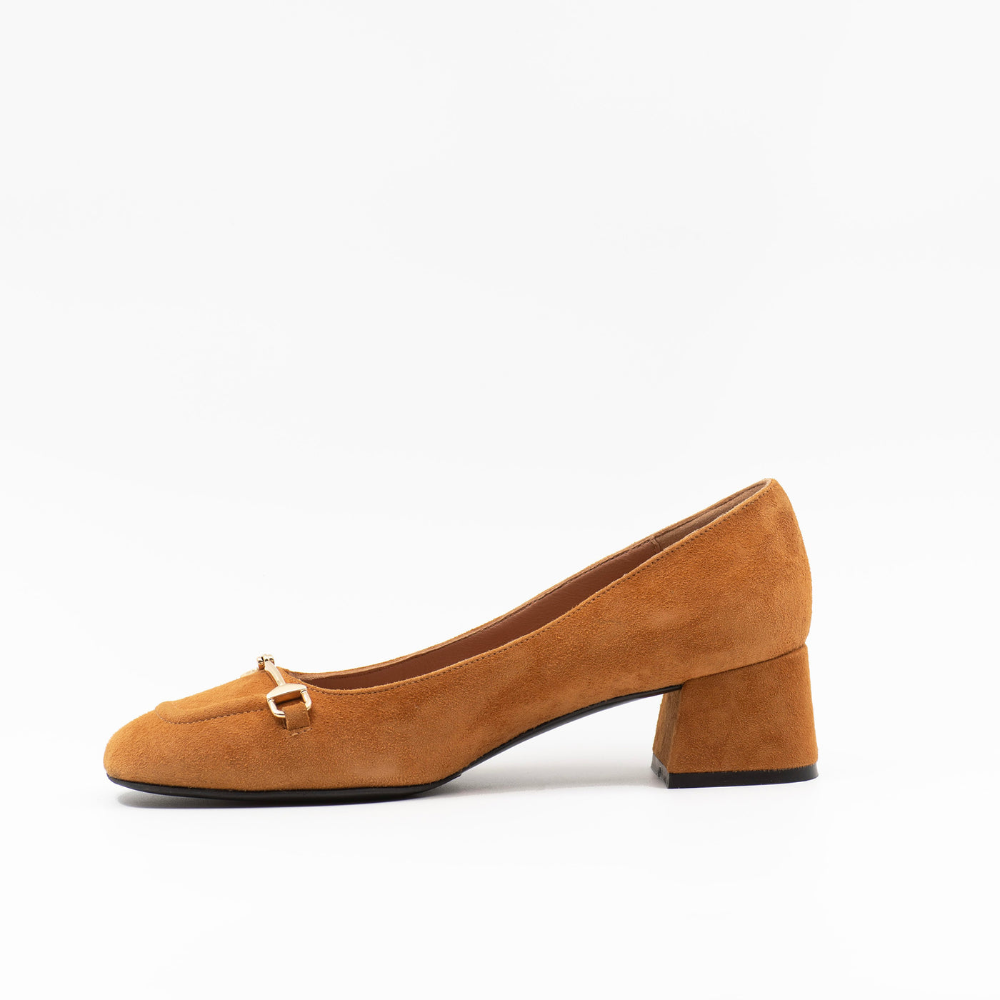 Horsebit loafer pump