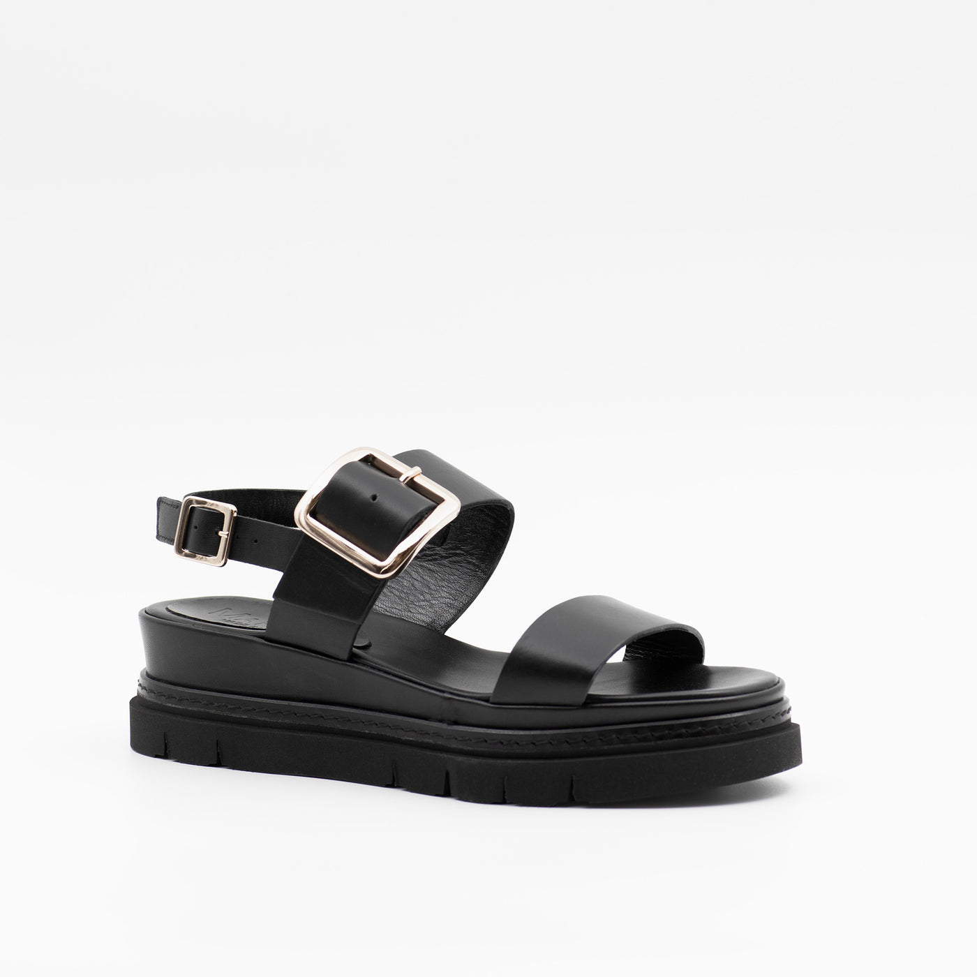 Lightweight Platform Sandals in Black