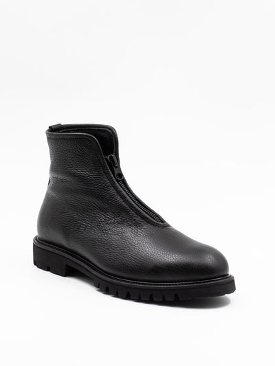 Men's fur-lined ankle boots with a zipper at the front