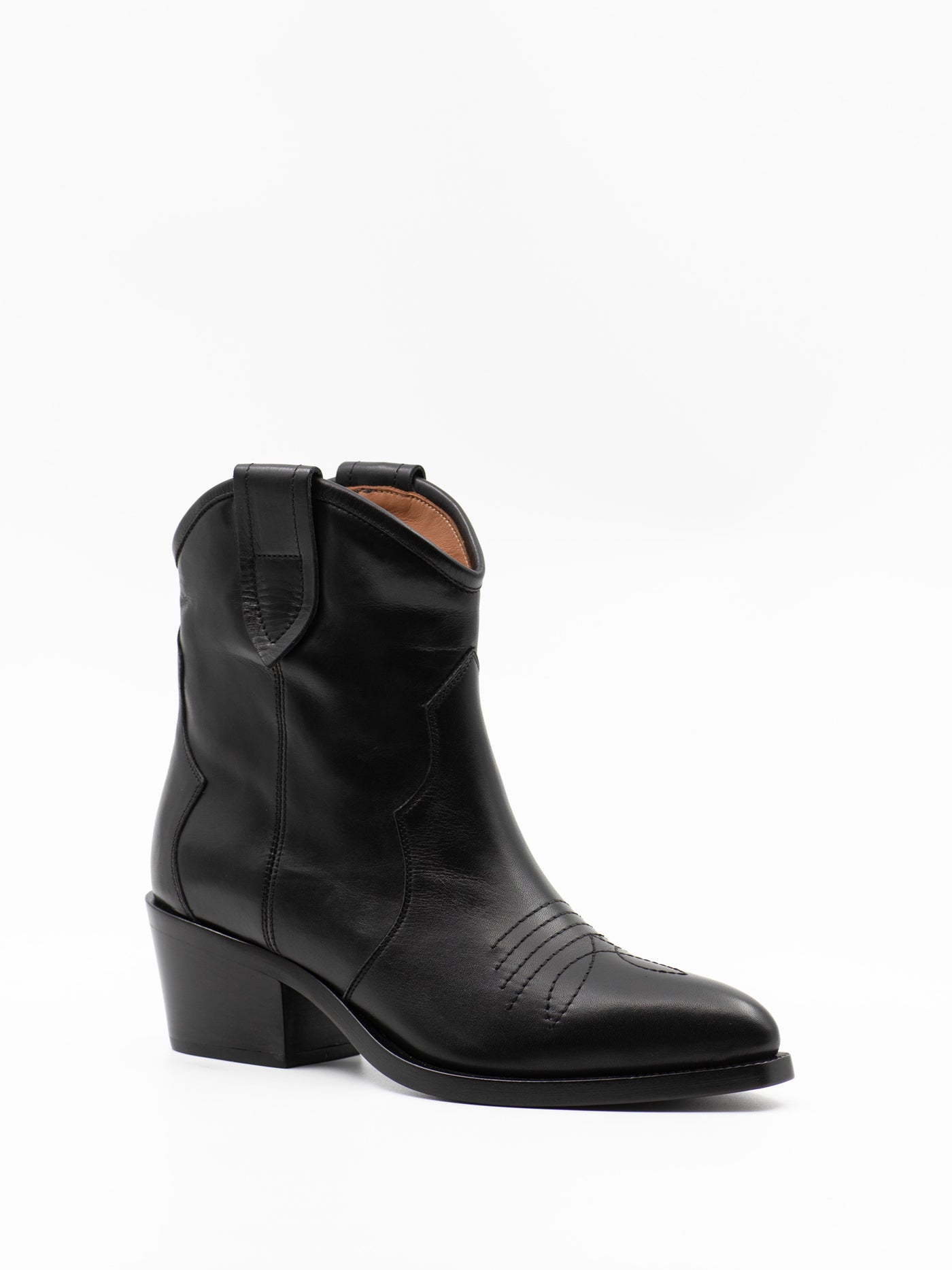 Nevada Short Cowboy boots in black leather