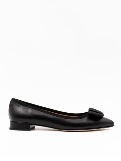 point toe ballet flats with grosgrain trim and bow