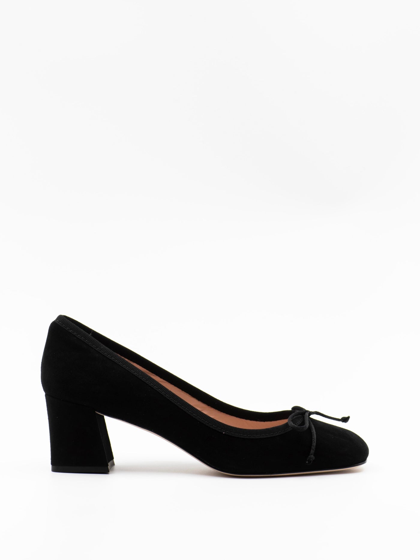 Ballet pumps in black suede